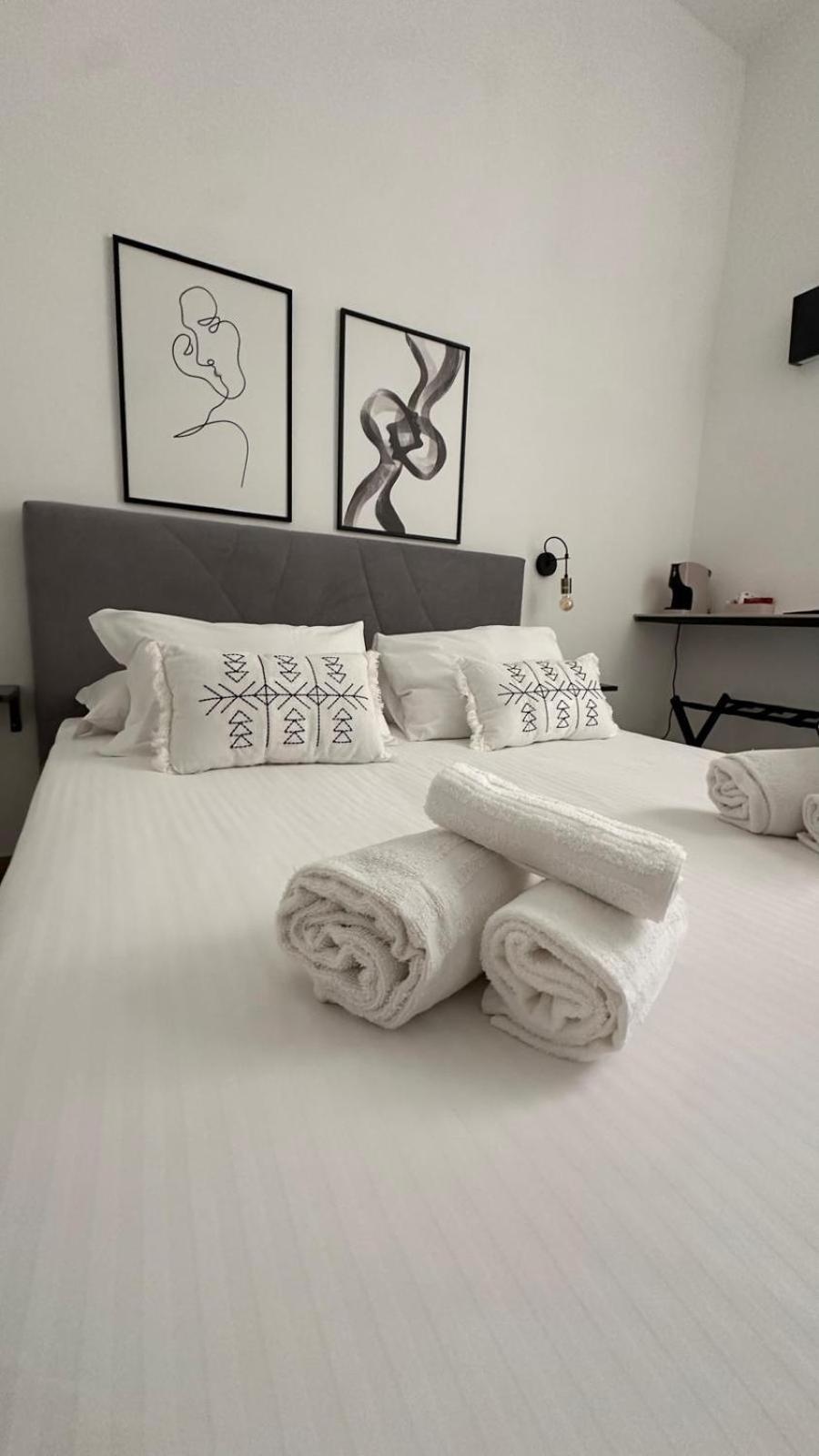 Bed & Breakfast Villafranca Settantuno