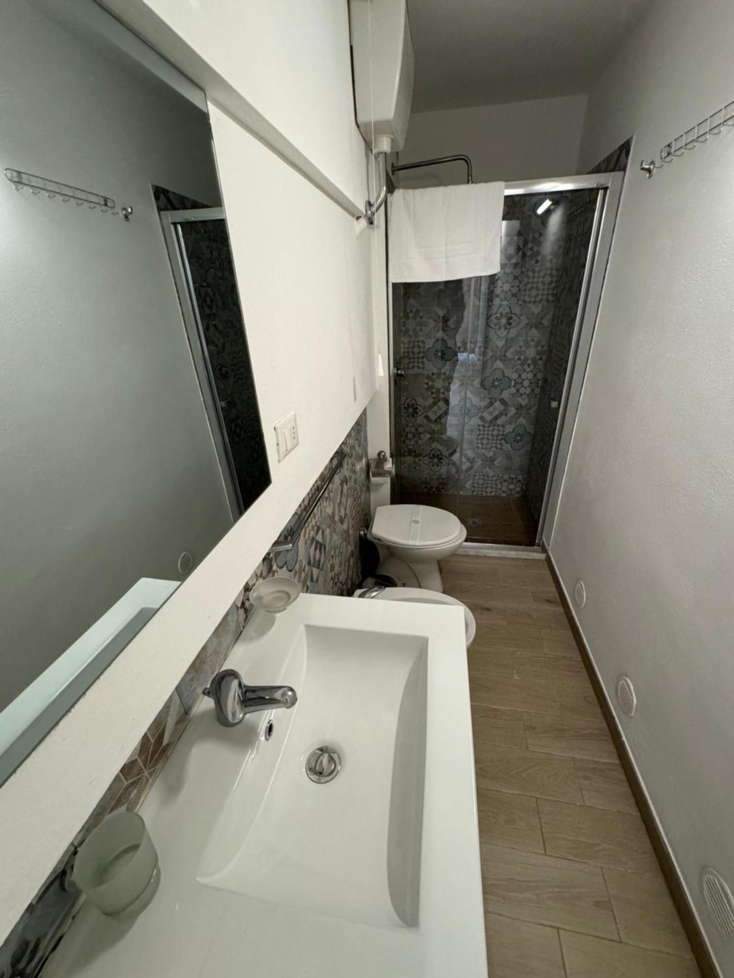 Bed & Breakfast Villafranca Settantuno *